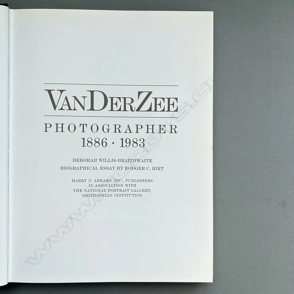 VAN DER ZEE: PHOTOGRAPHER 1886-1983 Image 1++